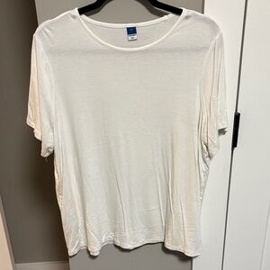 Old Navy Classic White Short Sleeve Tee